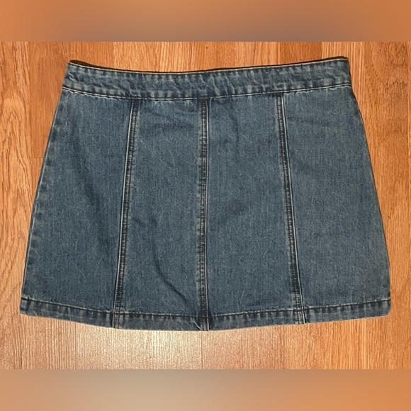 Altar’d State Paneled Denim Full Zip Medium Wash Mini Skirt Sz Large - Picture 3 of 11